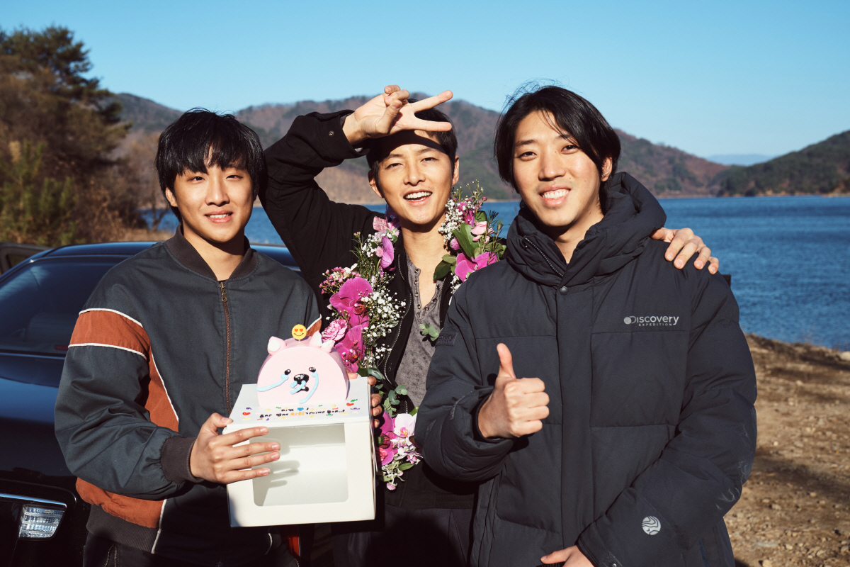 [종합] "막차 탄 이선균X주지훈 '탈출'까지"…韓영화 5편, 칸영화제行…