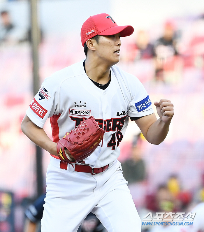 압도적 볼넷 1등, 그런데 1점대 ERA...불가사의한 이의리 [김 용의…