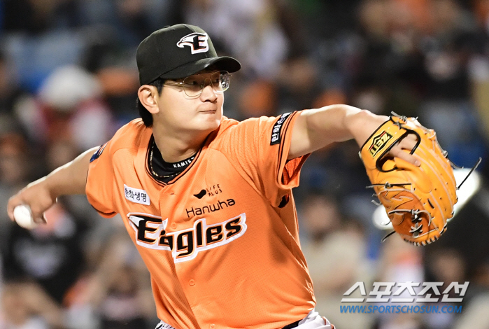[인터뷰] "선발로 던지고 싶다" 마무리 지망 한화 김서현의 사고전환, …