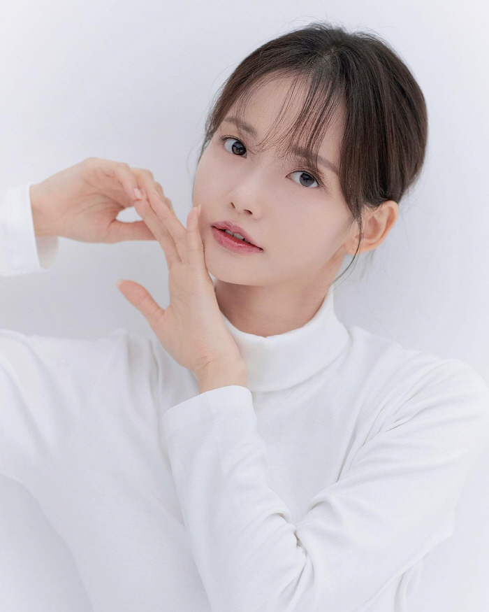 하연수, 日 그라비아 데뷔설에 분노 "언론이 바라는 그런 행보 아냐"