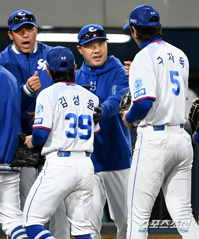 "김성윤 호수비, 이승현 어깨 가볍게 했다" 이승엽 감독과 첫대결 먼저 …