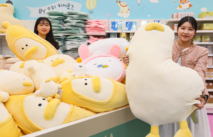 현대백화점 더현대 서울, 내달 10일까지 '오벤져스 어드벤처 팝업스토어'…
