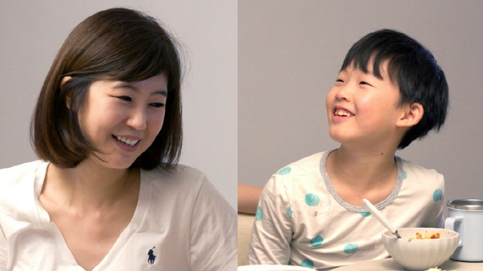 강수정, 8세 子 최초 공개 "시험관 6번·유산 3번..어렵게 얻은 아이…