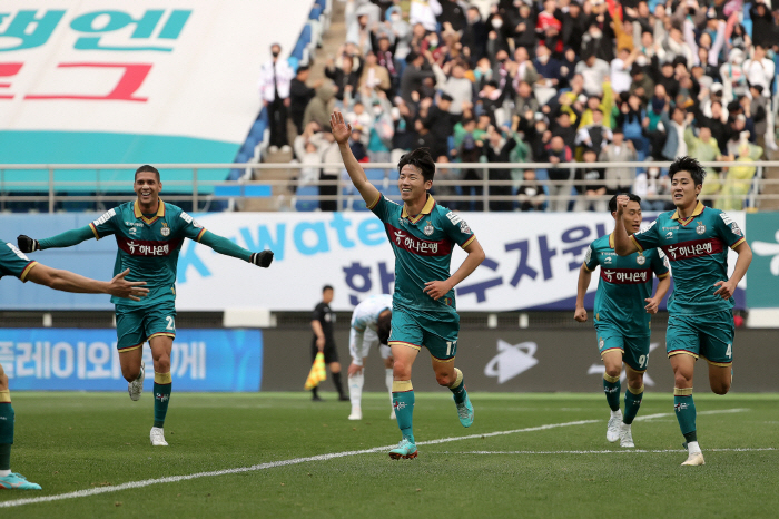 '전북전서 로테이션' 대전하나, 풀전력으로 제주 잡는다