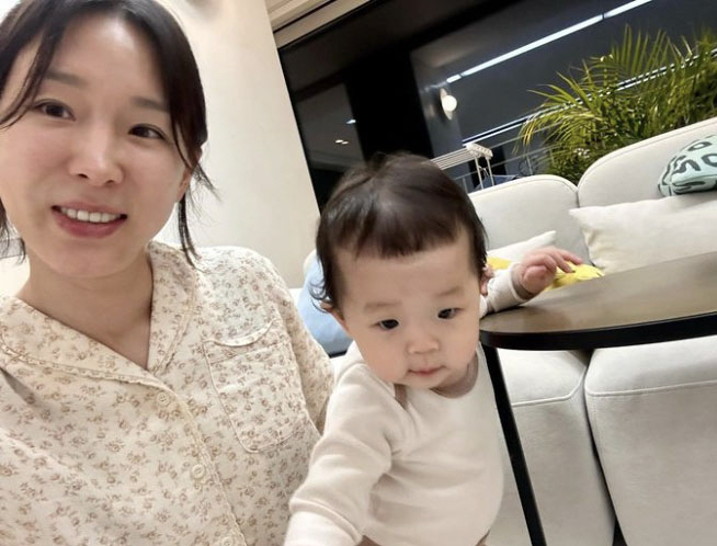 이지혜, 아픈 둘째 딸 걱정 "심해지면 수술까지도...우울해요"