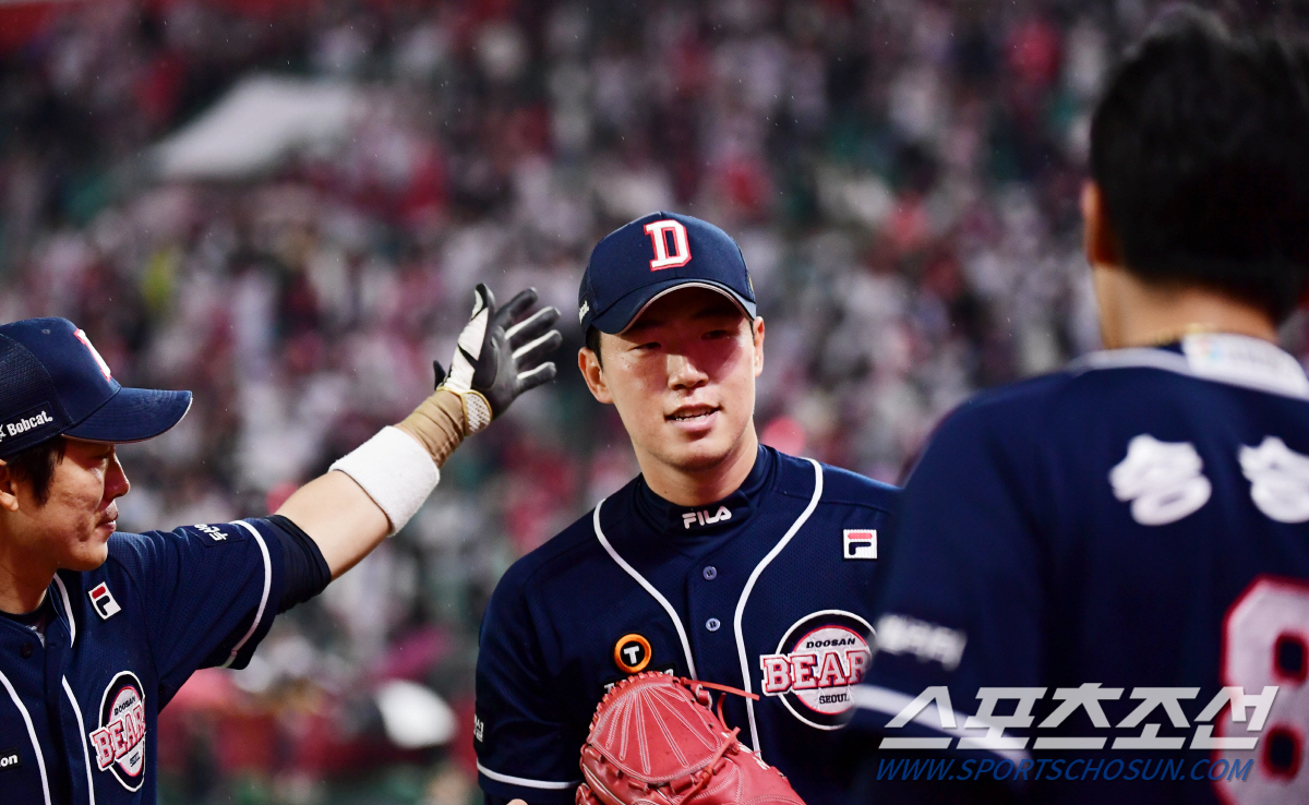 논란 딛고 데뷔한 김유성, 이승엽 감독의 다음 계획은 무엇일까