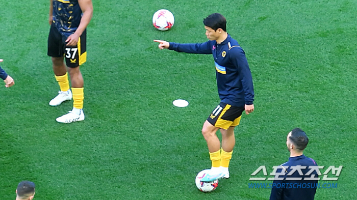 [브라이턴Live]울버햄턴 전반에만 4실점 붕괴 중. 브라티언 4-0 울…