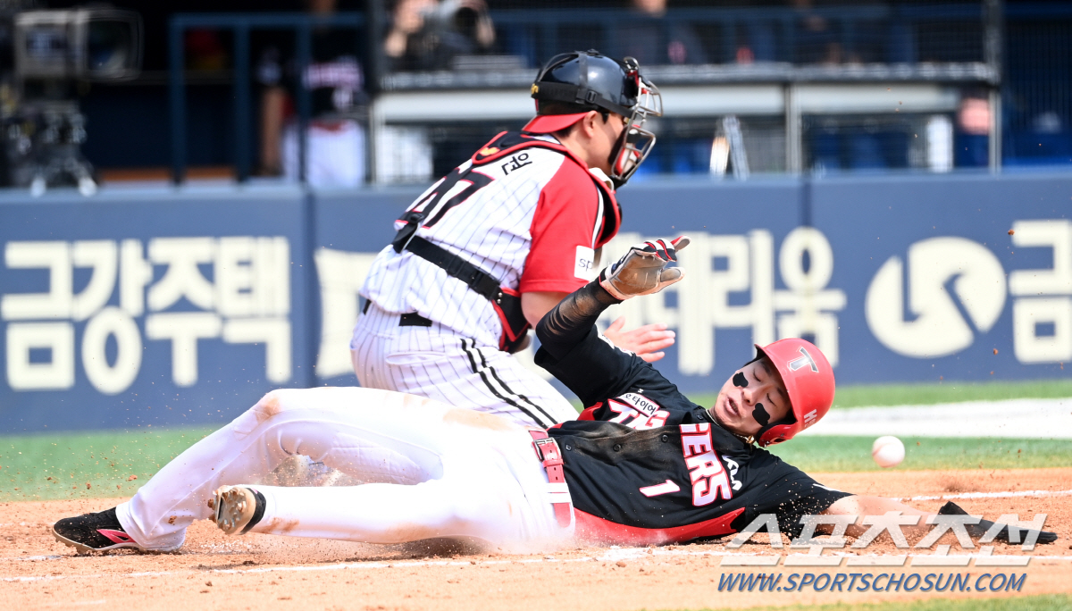 황대인 결승타+소크라테스 3점포 폭발, KIA 12대8, LG전 5년만에…