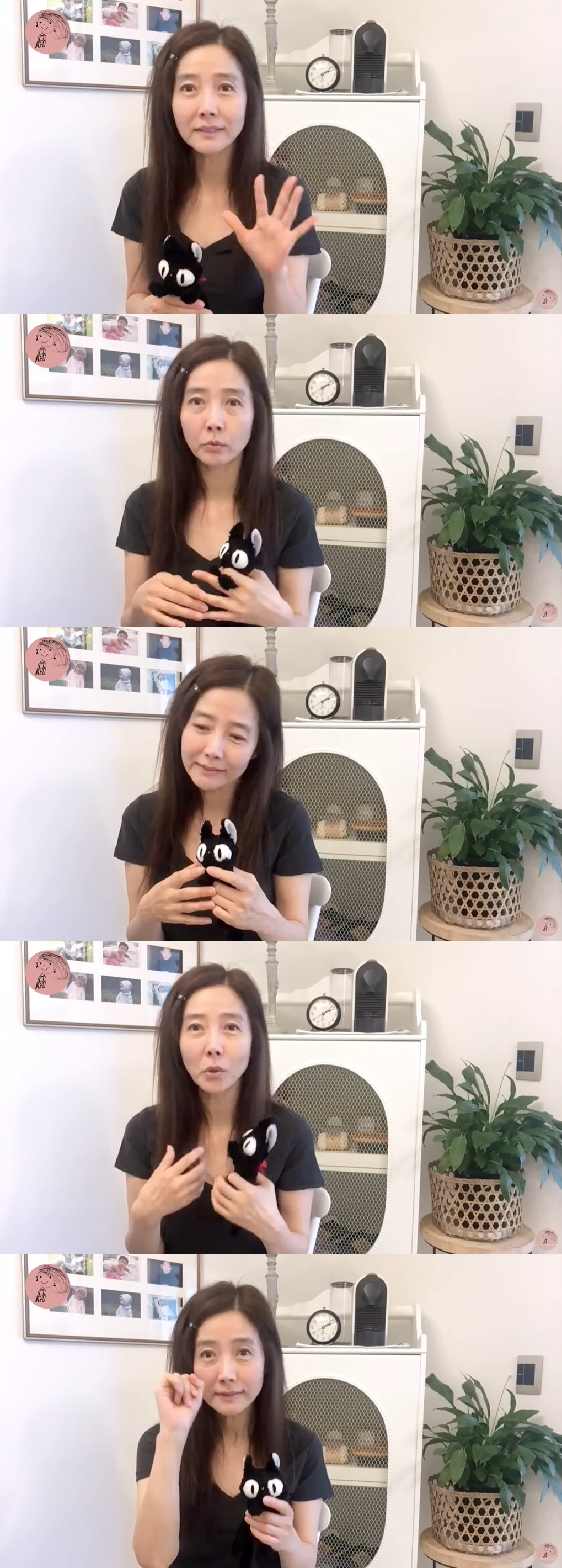 강수지, 56세에도 44사이즈 유지 비결..."아침 사과 반쪽·계란 2개…