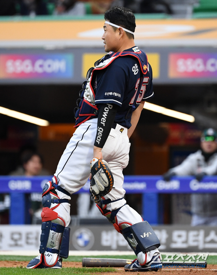'천하의 양의지도 진땀' 에레디아 도루에 '앗'...두 마리 토끼 잡으려…