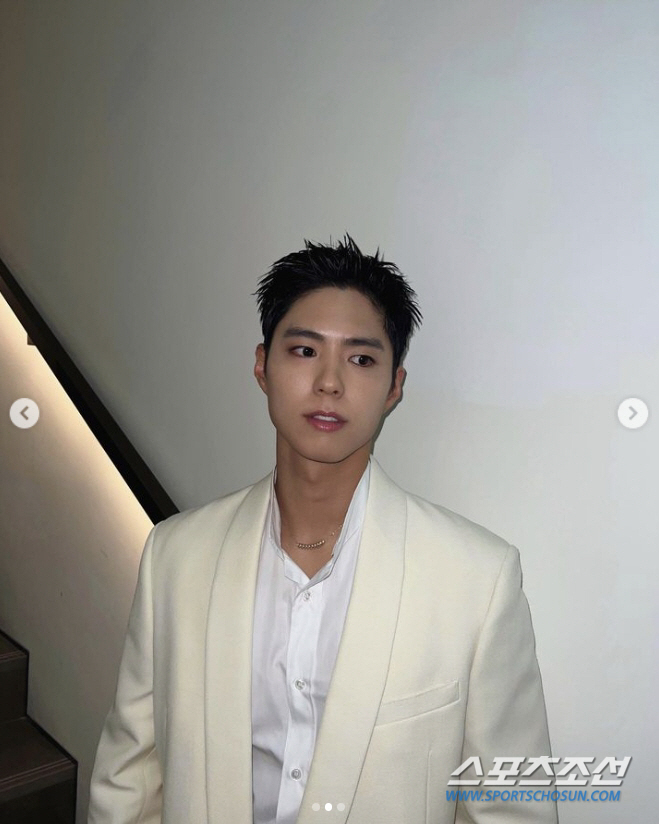 박보검, 시상식 사회 이틀만에 마라톤 대회 참가…'강철 체력' 이유는 '…