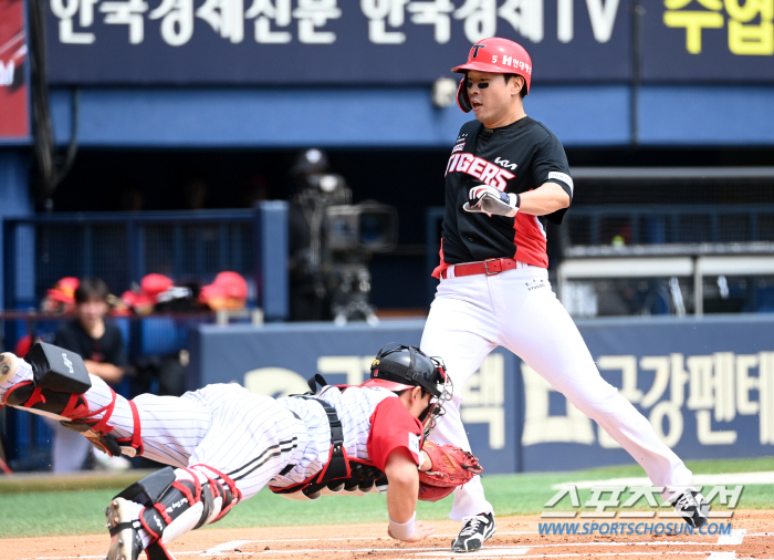 실책으로만 4점 헌납... 작년 0.62 최소→올해 1.23 최다... …