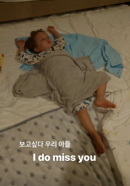 사유리, 목 수술 입원 근황.."젠 친정에 맡겼는데 미안하고 보고싶어"