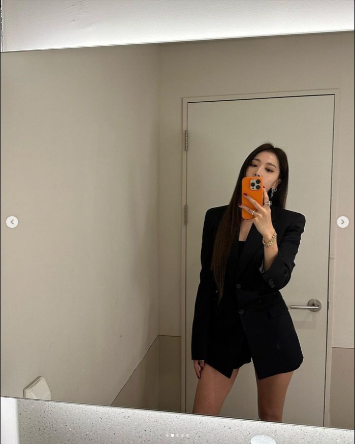 오윤아, 극강 뼈마름에도 글래머러스…43살에도 '섹시미' 넘쳐