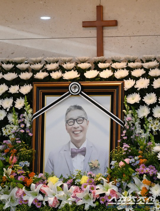 서세원, 오늘(2일) 발인…'23살 연하' 현부인 김모씨 상주 '남편 마…