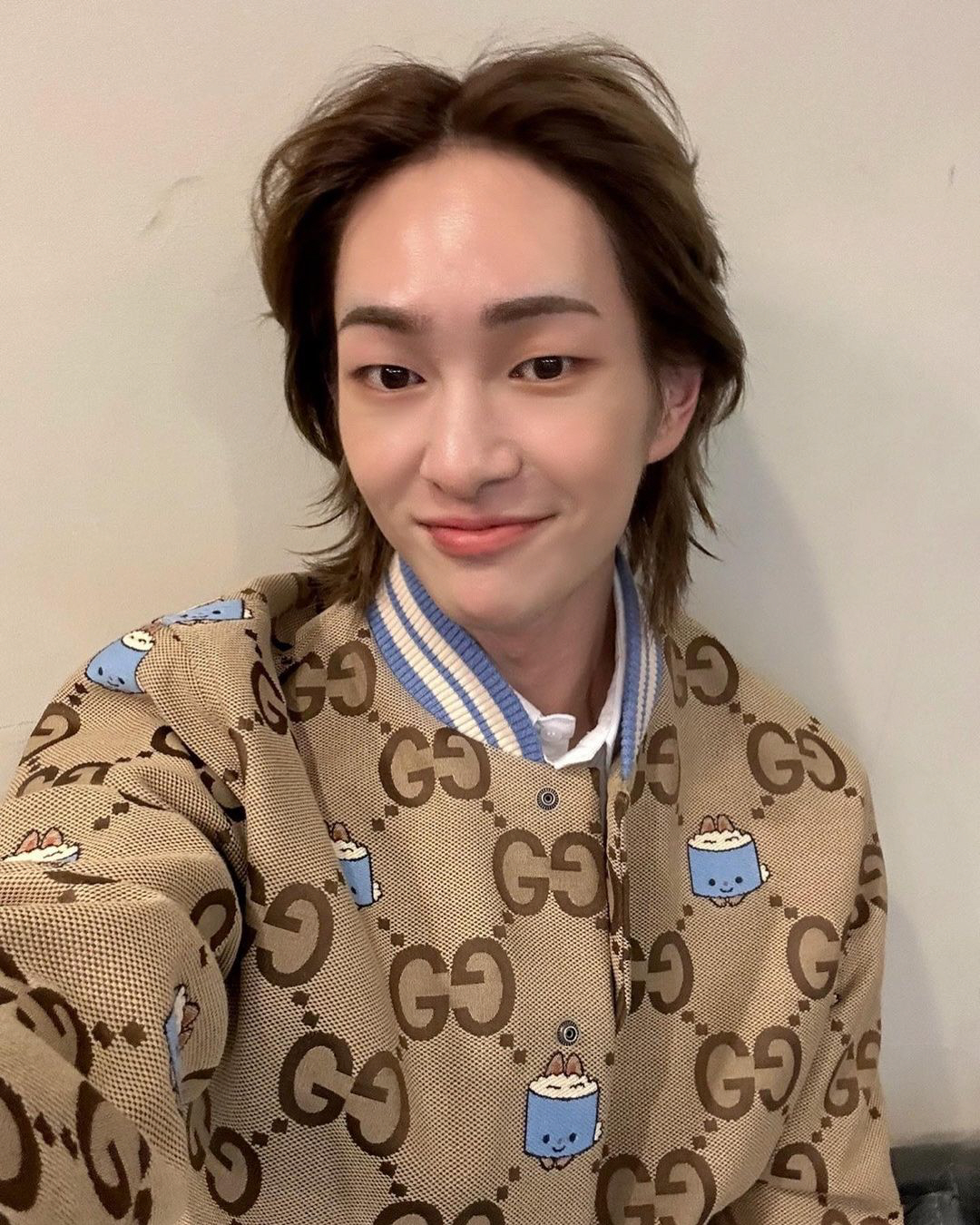 샤이니 온유 "다신 하늘 가는 동료 없길, 사회봉사 하고 싶어 이사 등재…