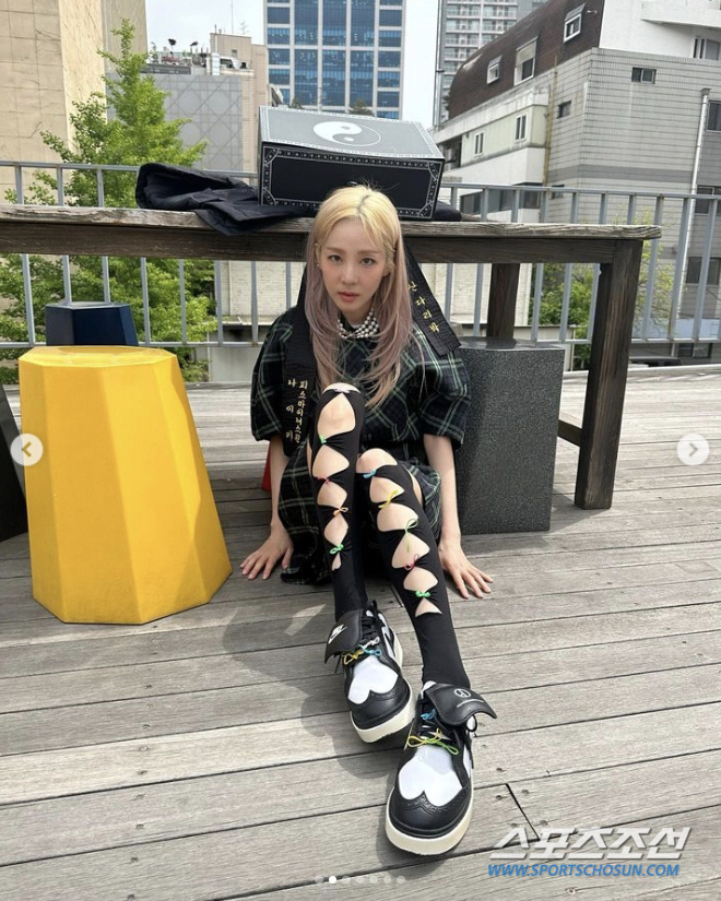 산다라박, "지용아...산다리박?" 지드래곤, 이쯤되면 '희귀템' 주기 …