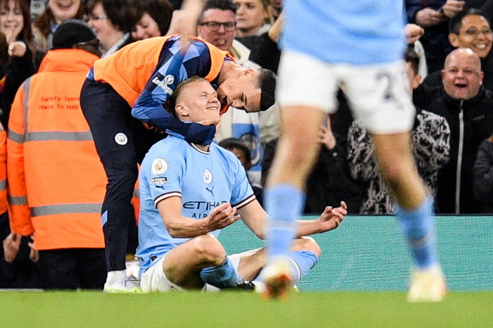 '아스널 하루 만에 2위로 떨어졌다' '괴물' 홀란드 EPL 신기록 35…