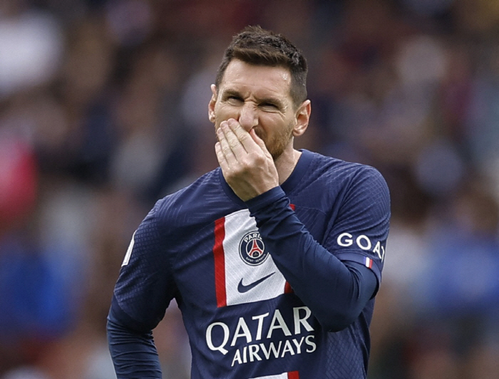 무단 이탈하고도 사우디서 해피 메시-'징계와 항의' 극대노한 PSG, 결…