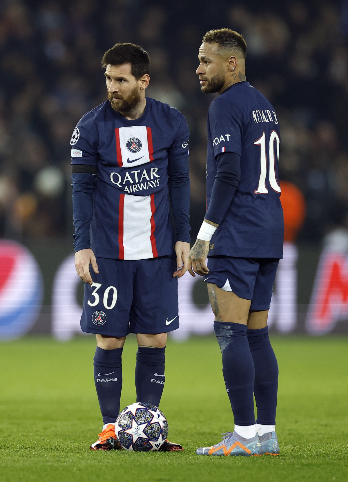 '이제부터 순혈주의' 메시-네이마르에 실망한 PSG, '쇄국정책' 가동하…