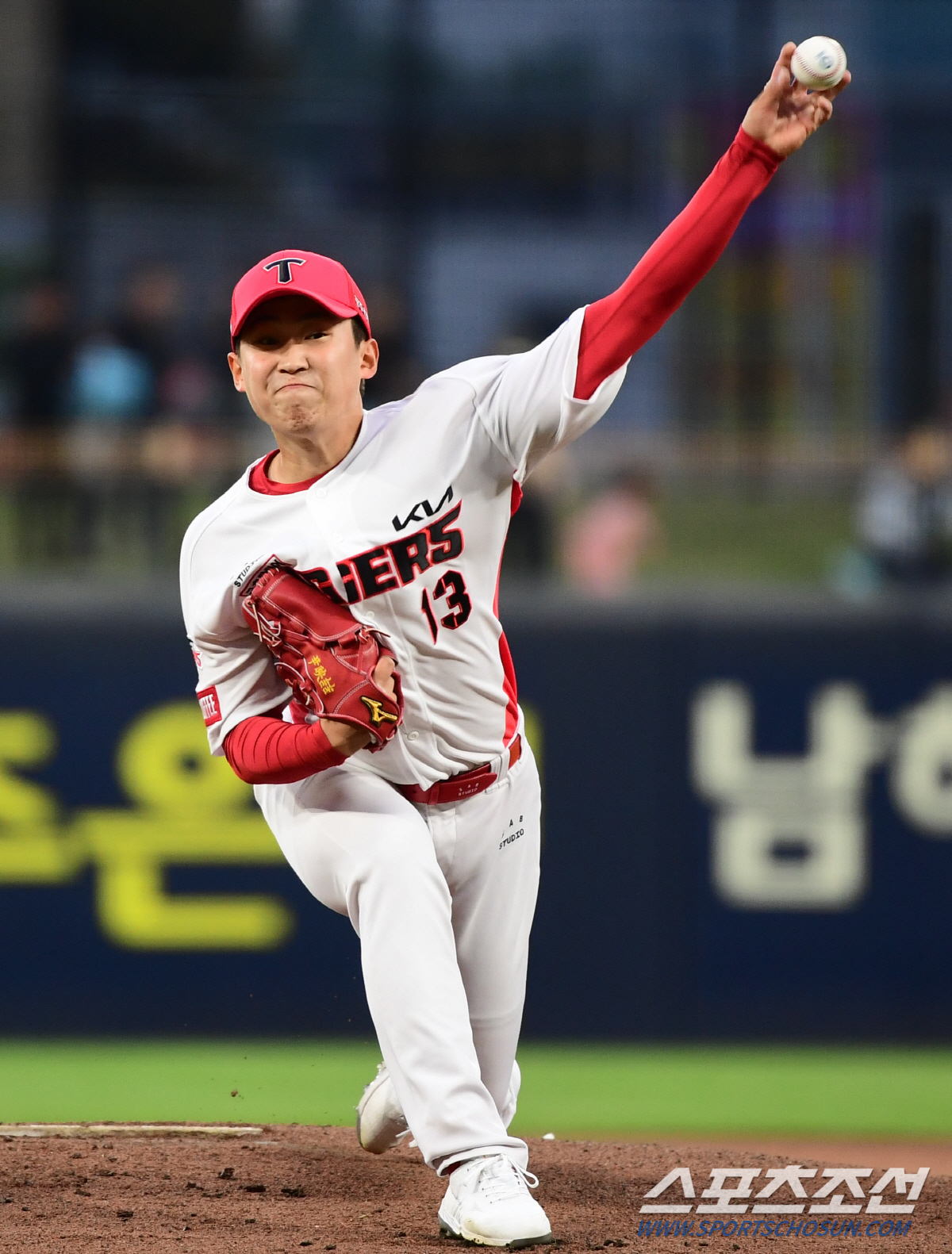 "윤영철=승리? 구창모→나균안도 이기네" 19세 루키가 대견한 사령탑 […