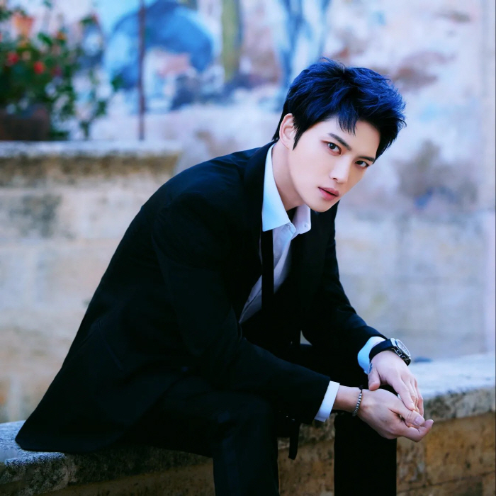 김재중, 1인 기획사 새출발 심경 "제작자로 다양한 모습 보여드릴 것" …