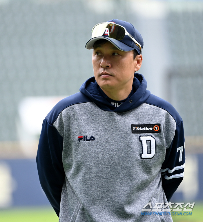 김유성 벌투 논란에 휘청, 그래서 감독직이 어려운 겁니다 [김 용의 어젯…