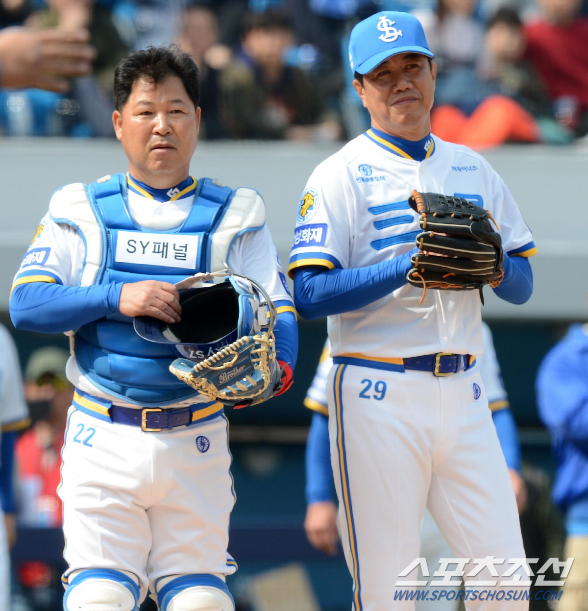 '내리는 비가 야속해' 상승세 롯데·반등 성공한 삼성...'클래식 씨리즈…