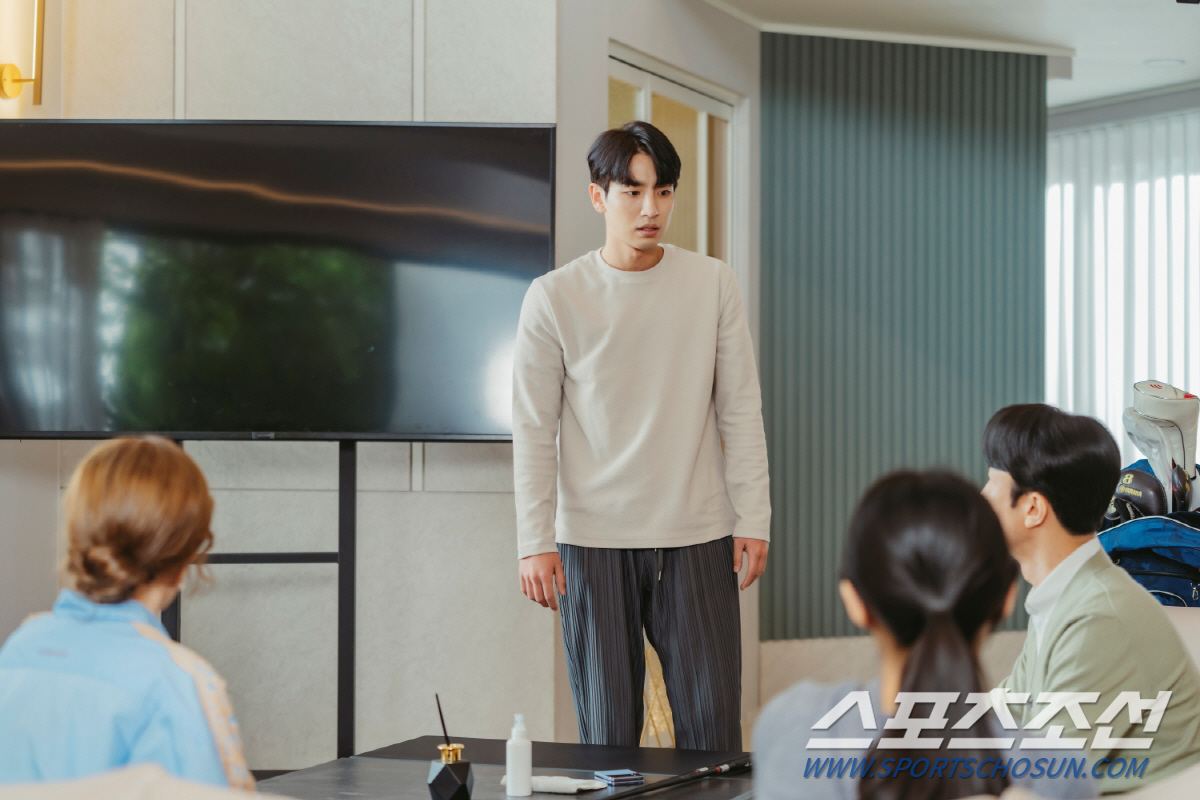 '닥터 차정숙', 사랑의 '갑을관계' 바뀌었다!…김병철에게 찾아온 위기