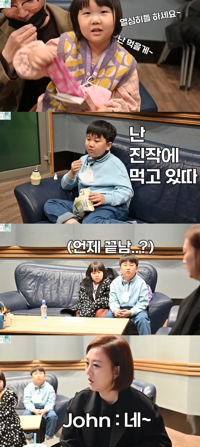 '장윤정 딸' 하영, 엄마 녹음실 등장…세상 조용해 뭐하나 봤더니?