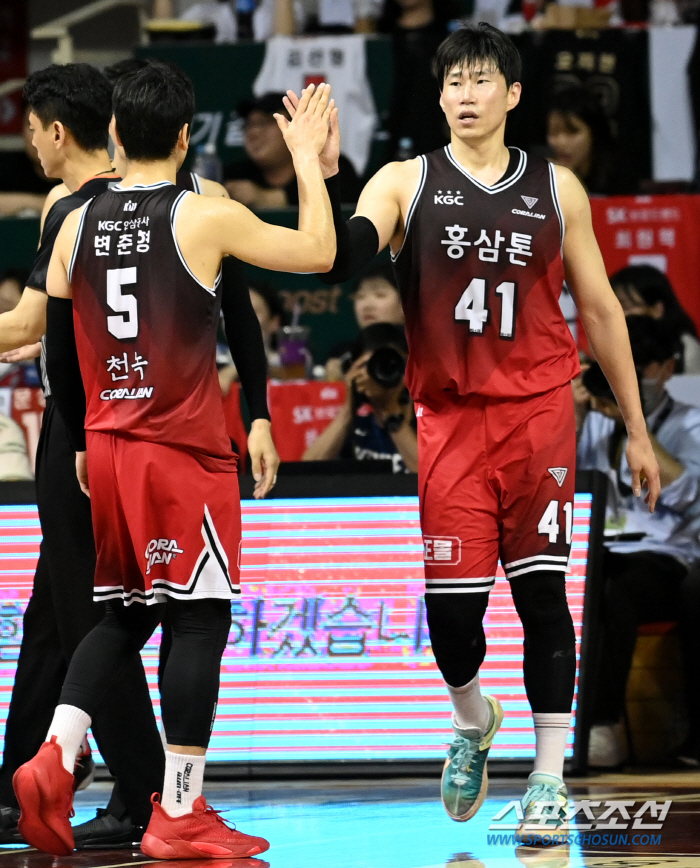 전무후무 트레블 달성! KGC 통합우승. MVP 오세근. KBL 역사상 …