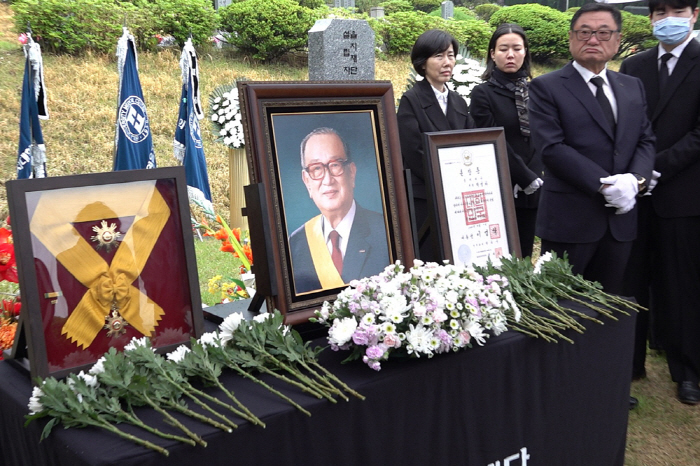 을지재단 설립자 범석 박영하 박사, 소천 10주기 대전현충원서 추모식 거…