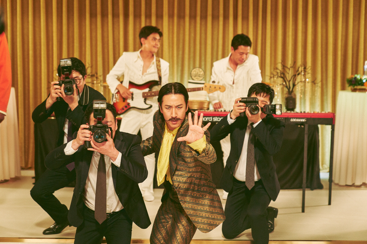 [SC줌人] 날개 단 이선균, '글로벌' 행보는 계속…'잠'→'탈출' 4…