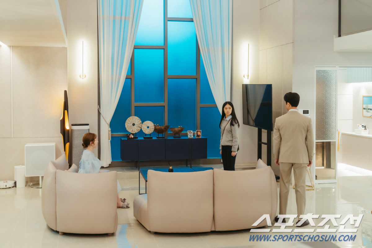 [종합]'차정숙' 엄정화, 진짜 울어야겠네! 8회 시청률 16.181%로…