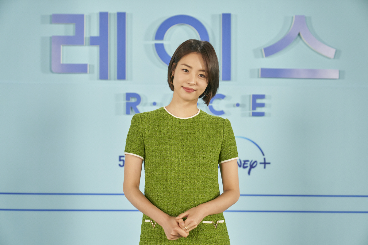 [SC현장] "K-직장인의 고군분투"…이연희→정윤호가 출발점에 선 '레이…