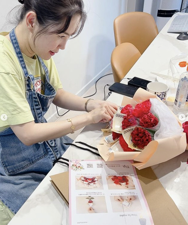 장영란, 사랑 받는 며느리 되는 법…시부모님께 통 큰 '돈다발' 선물