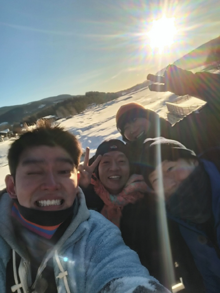 '텐트 밖은 유럽' 박지환 "노르웨이 캠핑, 하얀 세상만 봐 '백색공포증…