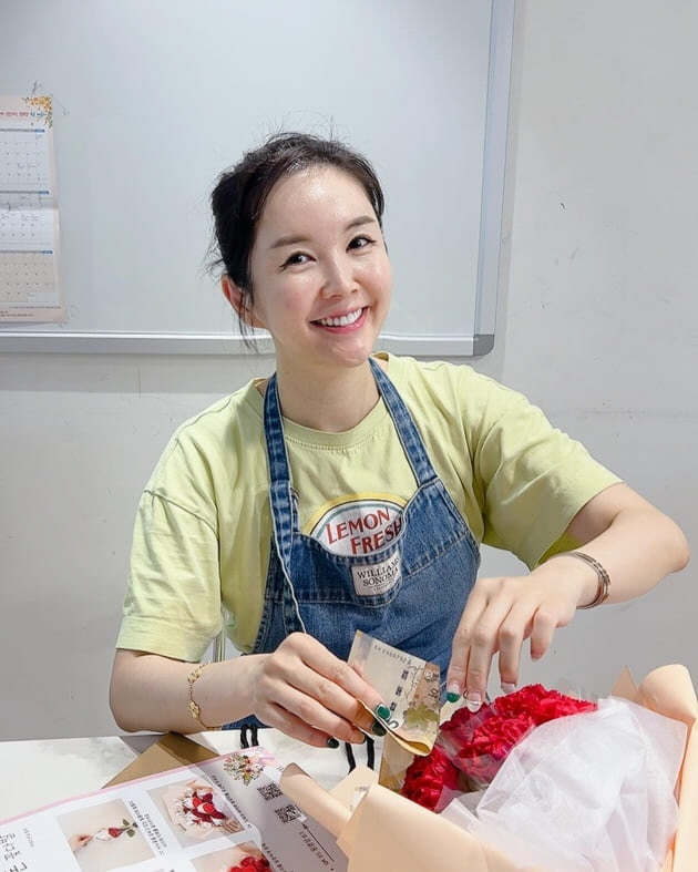 장영란, 카네이션도 직접 만드는 금손 며느리…이러니 ♥한창이 반할 수밖에