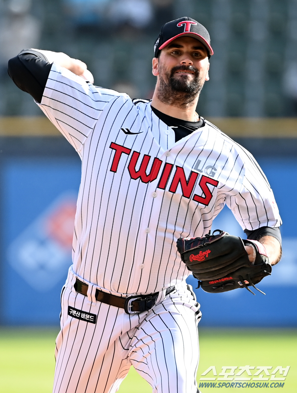 '무결점' 페디 vs 플럿코, 누가 먼저 허점 보일지 너무 궁금하다