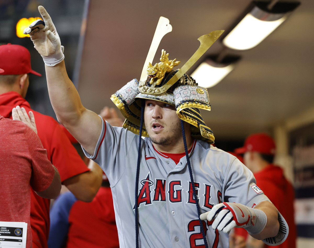 '13년 최대 8004억원' 하늘 뚫는 오타니 몸값…행선지는 다저스?