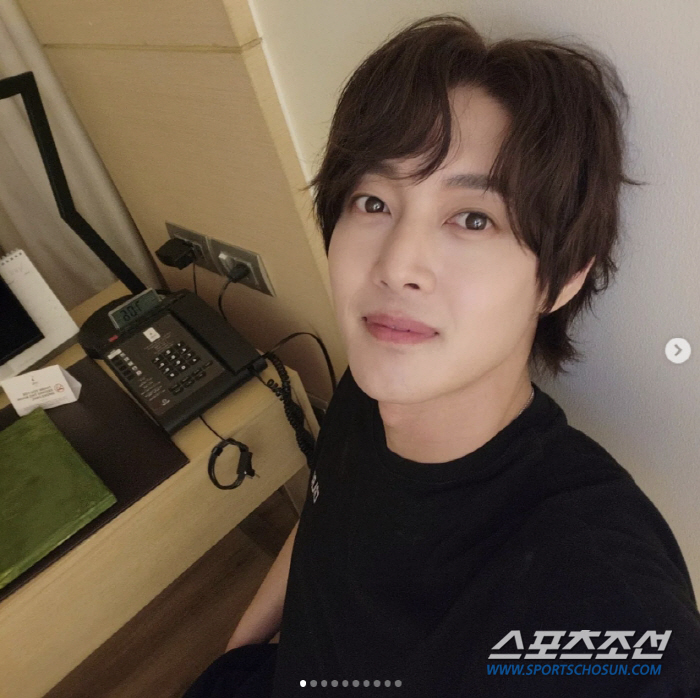 김현중, 부모에게 "지독하십니다"…'2006년 중고차→2023년 고급 S…