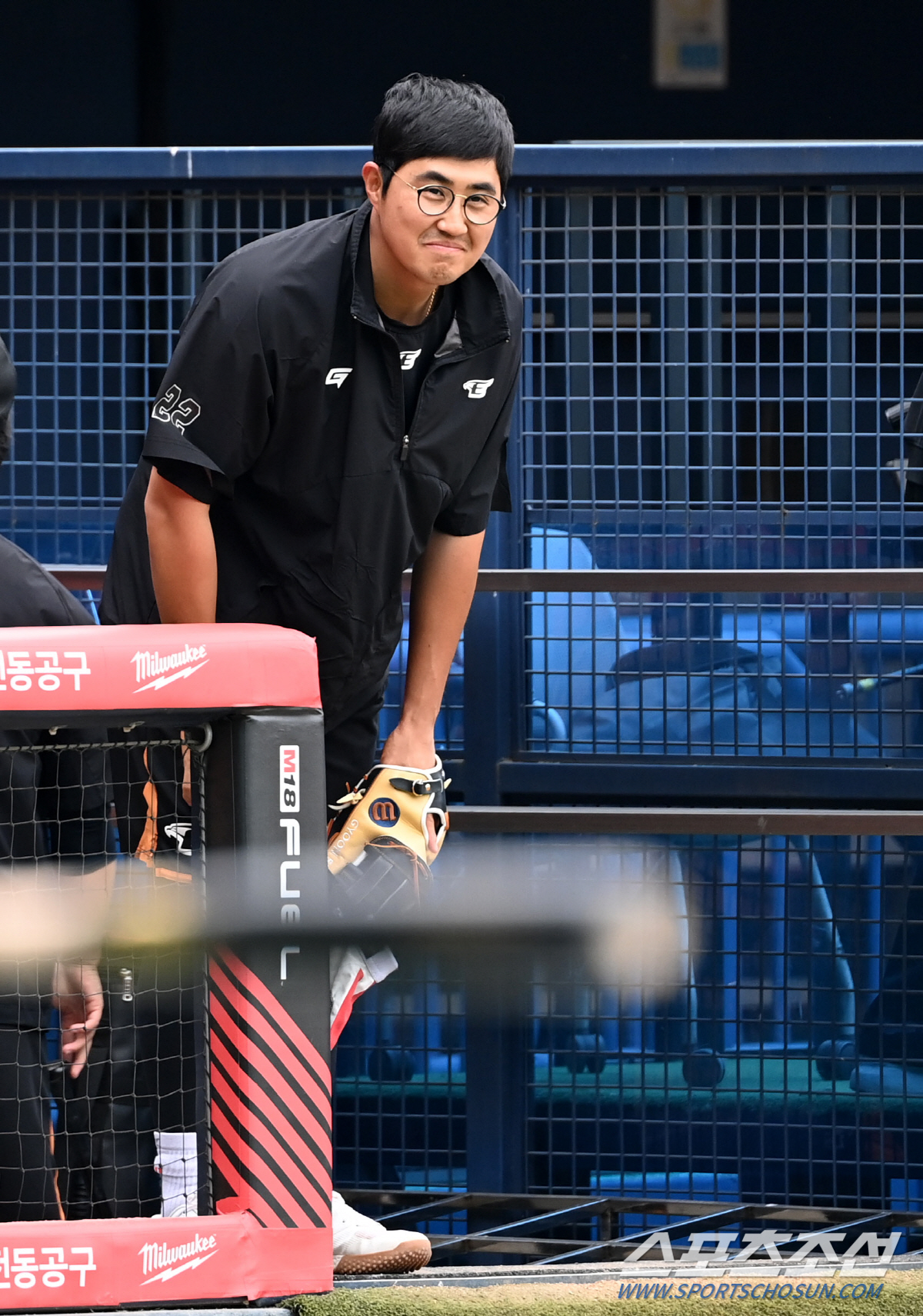 '피로누적, 손가락 통증' 90억 효자 FA도 사람이다...30경기 만에…