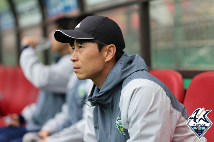 [현장인터뷰]김병수 감독 "살아도 같이 살고, 죽어도 같이 죽는다" vs…