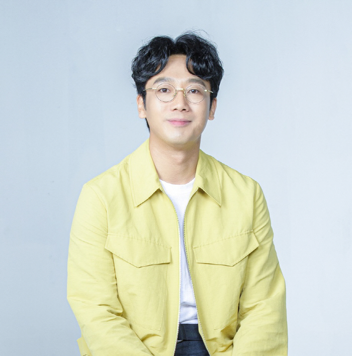 "'찐팬'으로 승리 기운 전달하겠다"…두산, 12일 KIA전서 배우 김남…