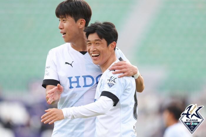 '초박빙 순위 싸움' K리그2, 2위 김천-3위 안양, 4위 부산-6위 …