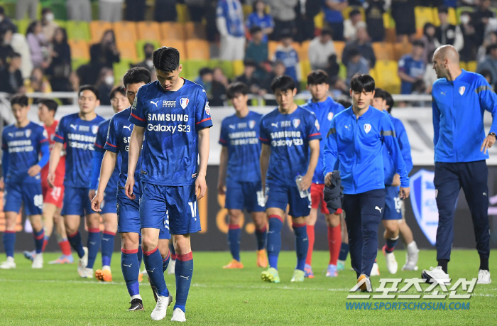 '호된 신고식' 김병수 감독, 수원 삼성을 어찌하리오 '전력 분석원 논란…