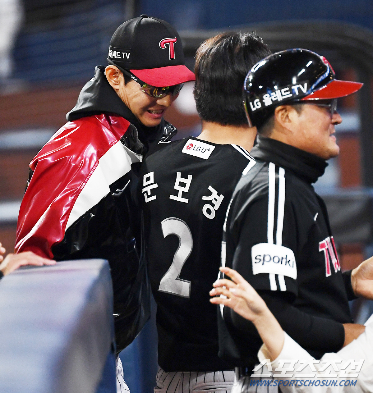 "외인 투타 활약 덕분에…" 3연전 1승1패 승부 원점, 플럿코 vs 뷰…