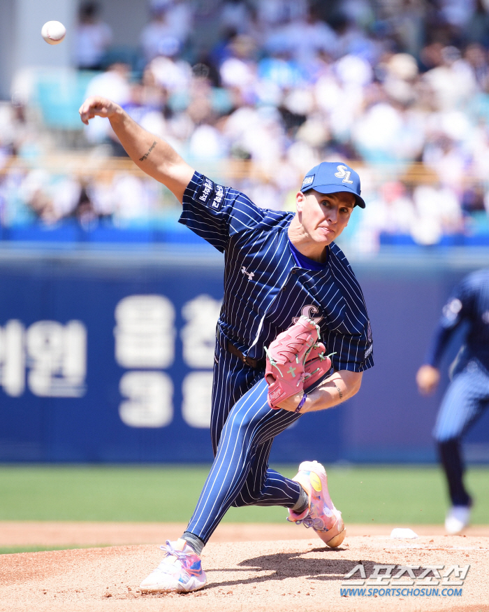 '박동원 시즌 9호포 4타점' 에이스 맞대결 총력전, LG가 웃었다...…
