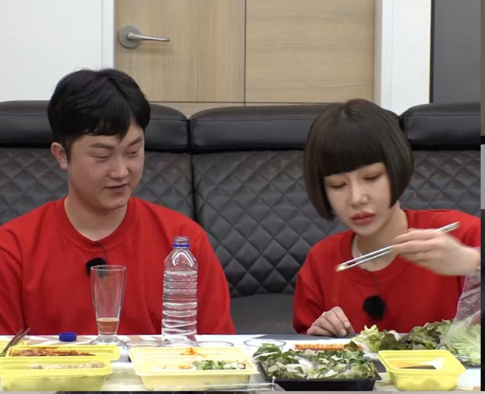 "결혼준비 가장 걸림돌은 배우자"…빨강 남편, 폭탄 발언에 MC 한상진도…