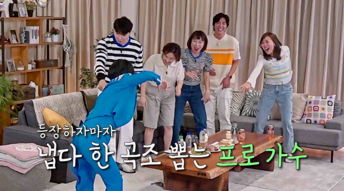 "싸우면 가만 안두겠어"…'축가요정' 조혜련, 결혼식장 뒤집어놨다('조선…